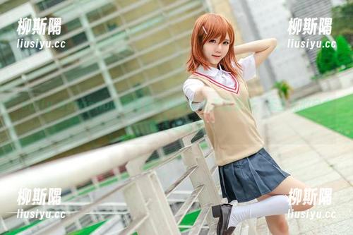 sally dorasnow多啦雪的休闲背心美图来临，无圣光的自由感更加明显
